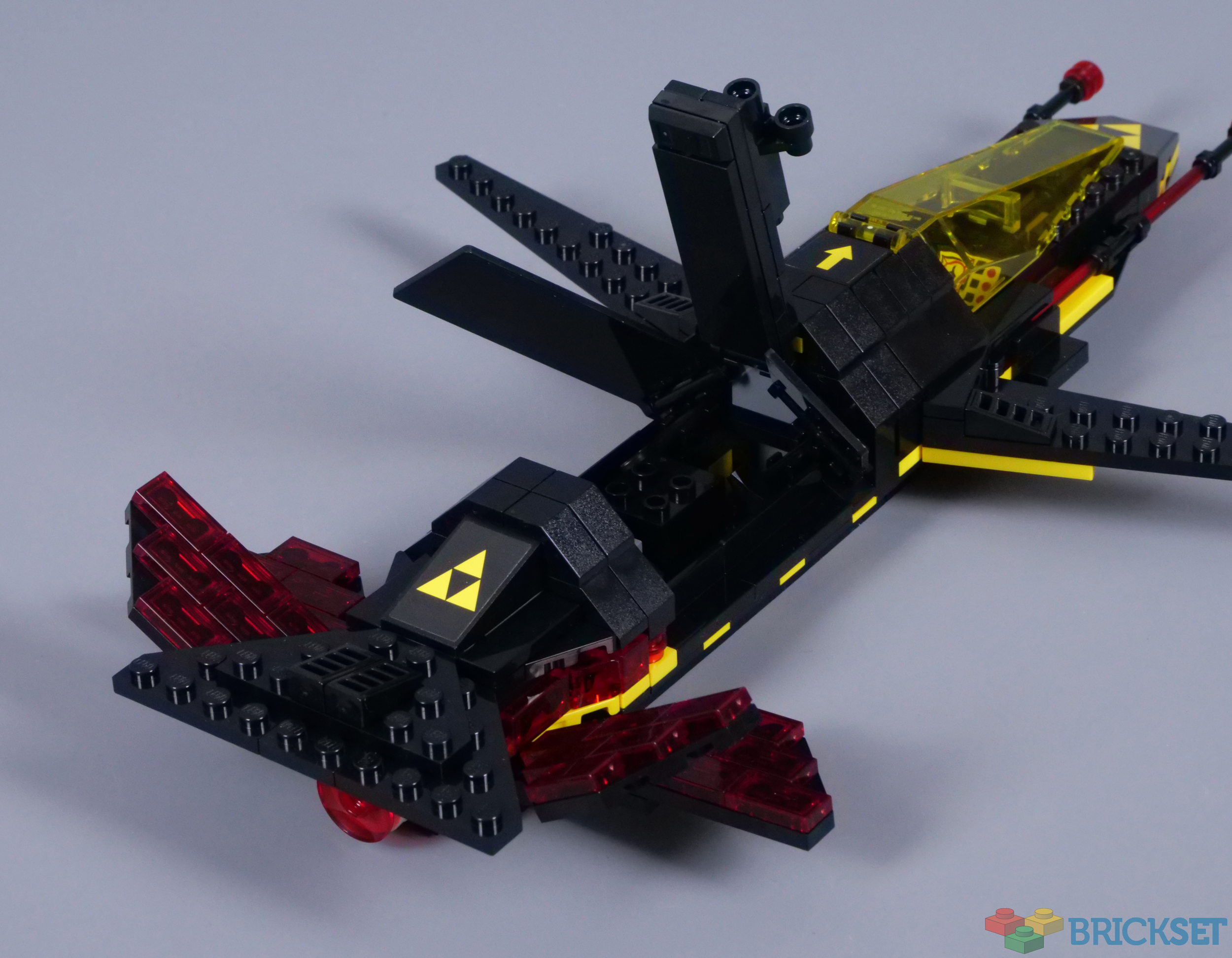 LEGO 40580 Blacktron Cruiser review | Brickset